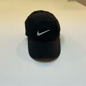 Nike Black and White Classic Baseball Hat